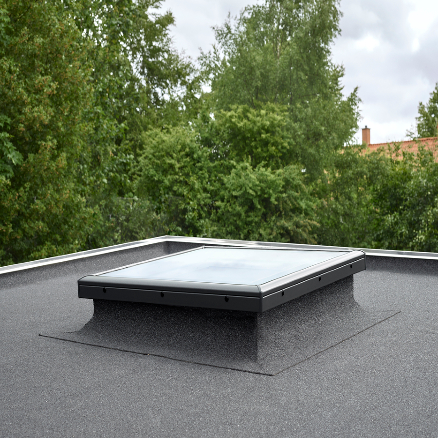 125889-03-XXL (1) Neveramais virsgaismas logs VELUX CFP 0073U