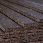 Bituma impregnēta kokšķiedras pretvēja plāksne HUNTON Windproof