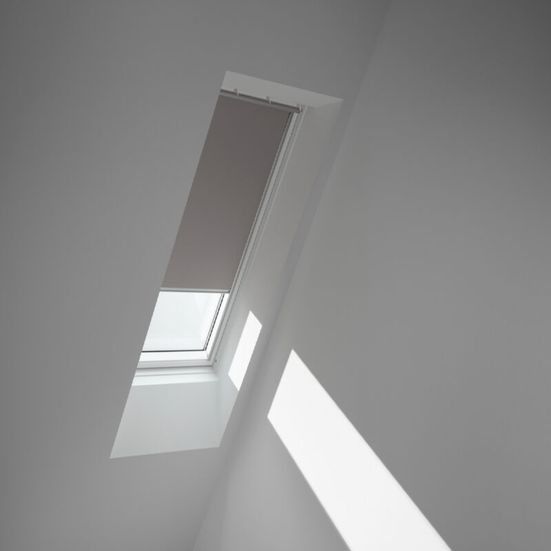 VELUX gaismu necaurlaidīgās žalūzijas