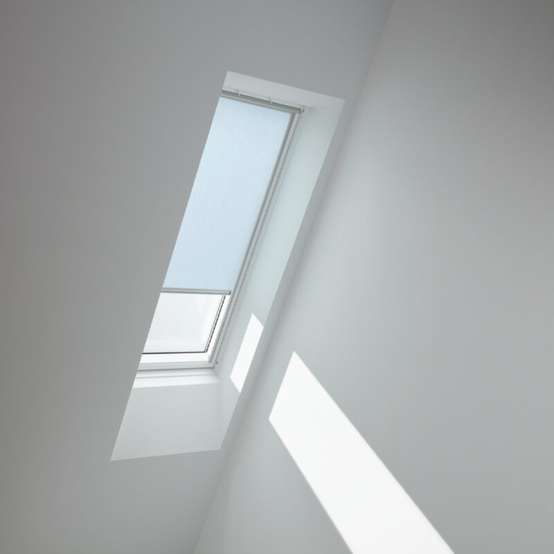 VELUX ruļļveida žalūzijas