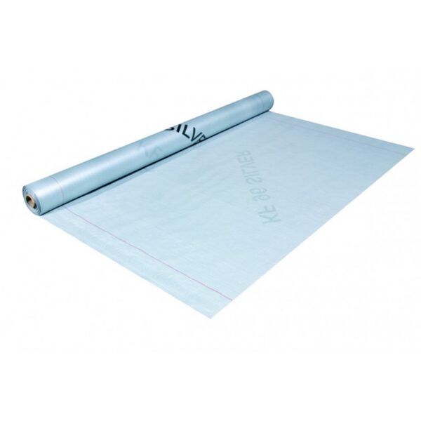 FAKRO KF 96 Silver plēve ir sevi pierādījusi kā labs izolācijas materiāls pret mitrumu, kurš var iekļūt konstrukcijā caur jumta segumu, lietus vai sniega veidā, kā arī pasargā to no kondensāta radītā mitruma.