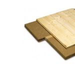 STEICO Floor kokšķiedras plāksnes ar spundi paredzētas grīdas seguma siltumizolācijas veicināšanai un skaņas/trokšņa slāpēšanai, novēršot akustiskos tukšumus grīdas segumā.