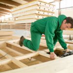 STEICO JOIST kokšķiedras sijas paredzētas siltumizolācijas kokšķiedras plākšņu stiprināšanai pie jumta konstrukcijām vai iestrādei grīdas konstrukcijās.
